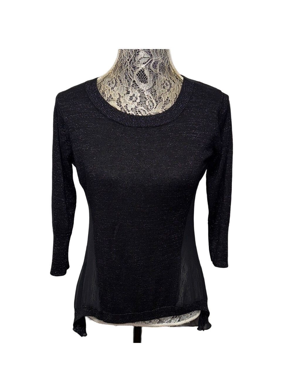 Nicki Minaj Black Asymmetrical 3/4 Sleeve Fitted Blouse. Versatile Monochrome
